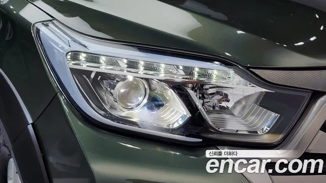 KG_Mobility_Ssangyong Rexton Новый Rexton Sport Дизель 2.2 4WD — Фото автомобиля 19