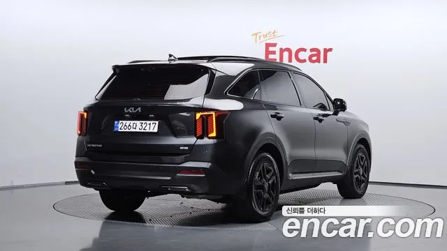 Kia Sorento — Фото автомобиля 2