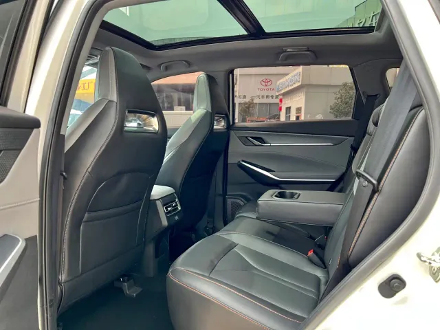 Changan CS75 Plus — Фото автомобиля 15