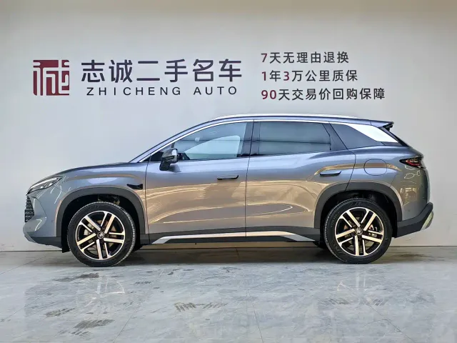 BYD Song L DM-i — Фото автомобиля 2