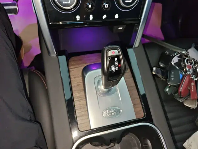 Land Rover Discovery Sport — Фото автомобиля 13