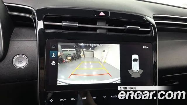 Hyundai Tucson Tucson (NX4) Бензин 1.6 турбо 2WD — Фото автомобиля 15