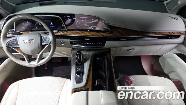 Cadillac Escalade Generation 5 — Фото автомобиля 6