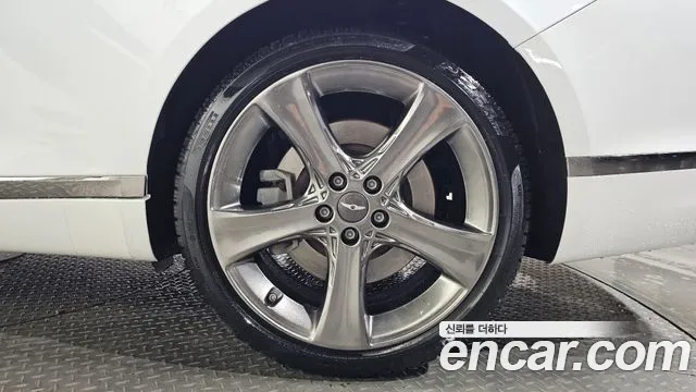 Genesis G80 Бензин 2.5 турбо AWD — Фото автомобиля 20