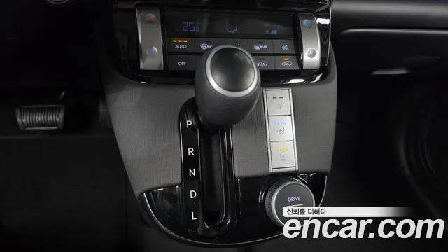 Hyundai Casper — Фото автомобиля 12