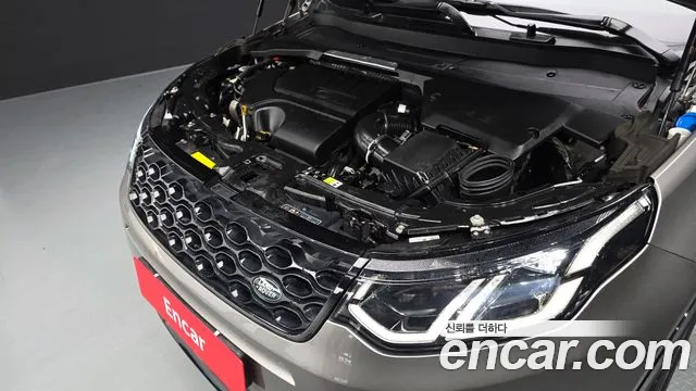 Land Rover Discovery Sport — Фото автомобиля 5