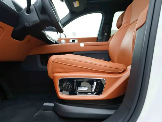 Li Auto Li Auto L7 2024 Pro — Фото автомобиля 11