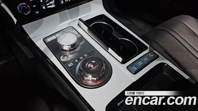 Genesis G80 RG3 — Фото автомобиля 12