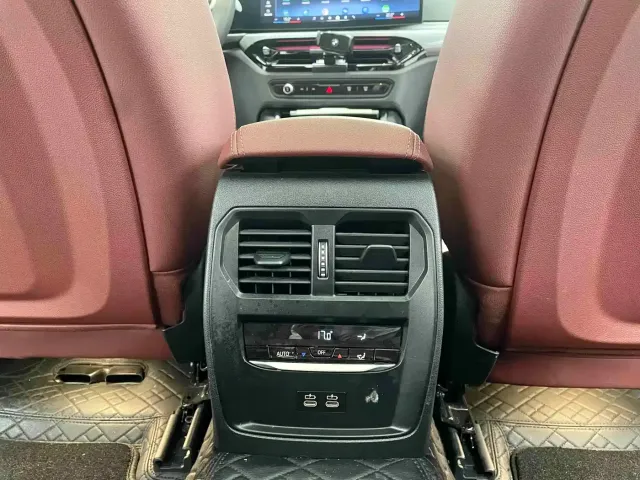 BMW 3 Series — Фото автомобиля 17