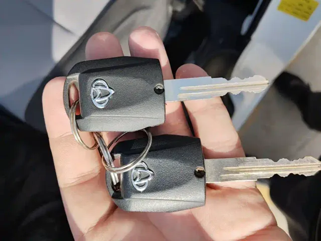 Changan Ruixing EM60 — Фото автомобиля 8