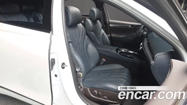 Genesis G80 RG3 — Фото автомобиля 12