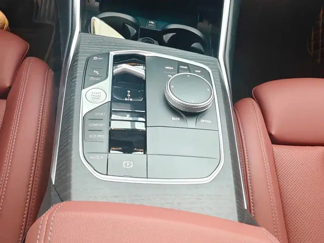 BMW 3 Series — Фото автомобиля 12