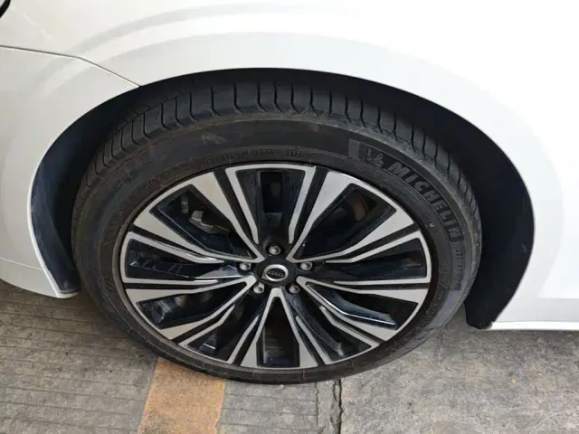 Volvo S60 — Фото автомобиля 22