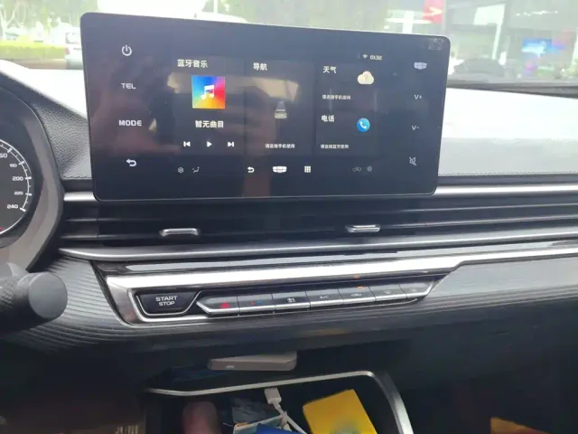 Geely Emgrand — Фото автомобиля 5