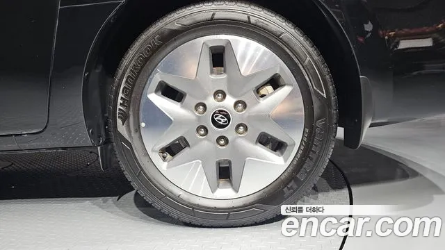 Hyundai Staria — Фото автомобиля 6