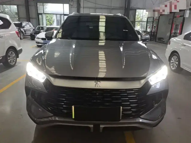BYD Song Pro — Фото автомобиля 2