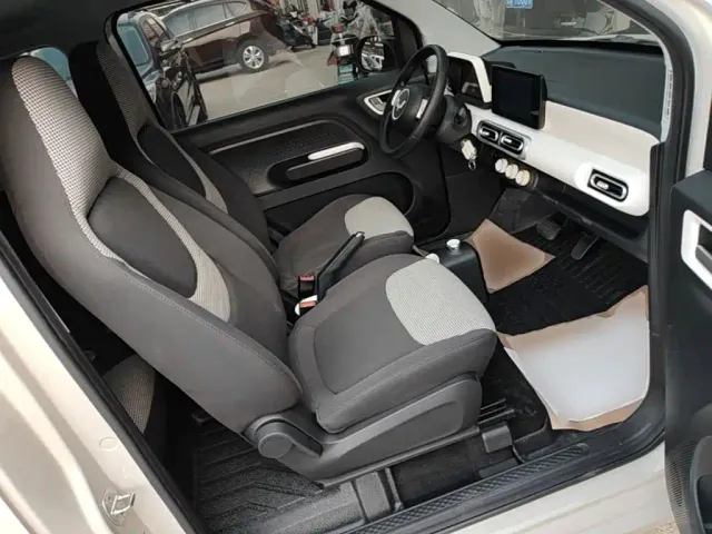 Wuling Hongguang Mini EV — Фото автомобиля 24