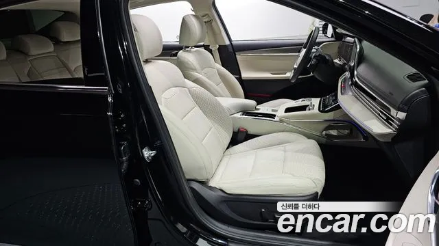 Hyundai Grandeur Новый Grandeur IG — Фото автомобиля 10
