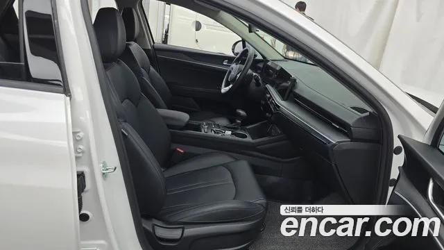 Kia K5 Новый K5 3 поколение 2.0 LPi(Для проката) — Фото автомобиля 25