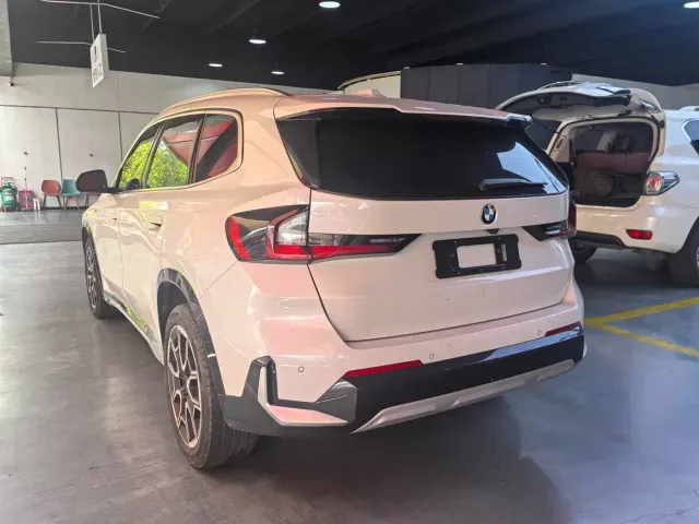 BMW X1 — Фото автомобиля 9