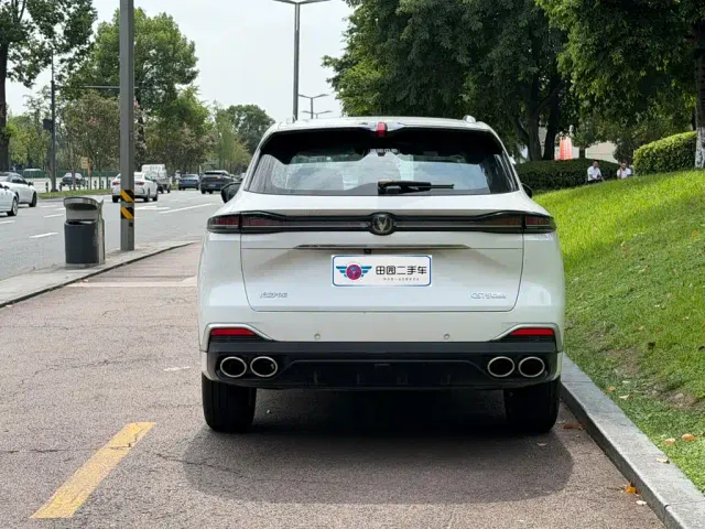 Changan CS75 Plus — Фото автомобиля 5