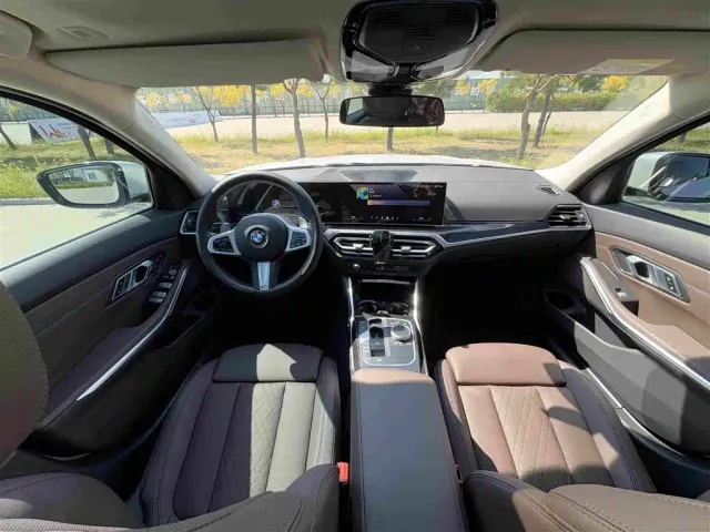 BMW 3 Series — Фото автомобиля 6
