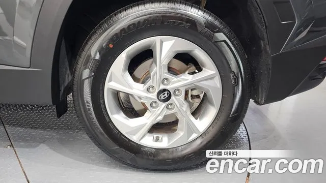 Hyundai Tucson Tucson (NX4) Бензин 1.6 турбо 2WD — Фото автомобиля 20