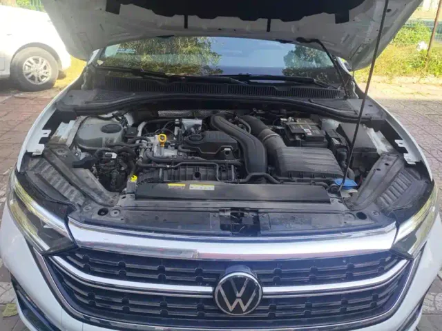 Volkswagen Sagitar — Фото автомобиля 10