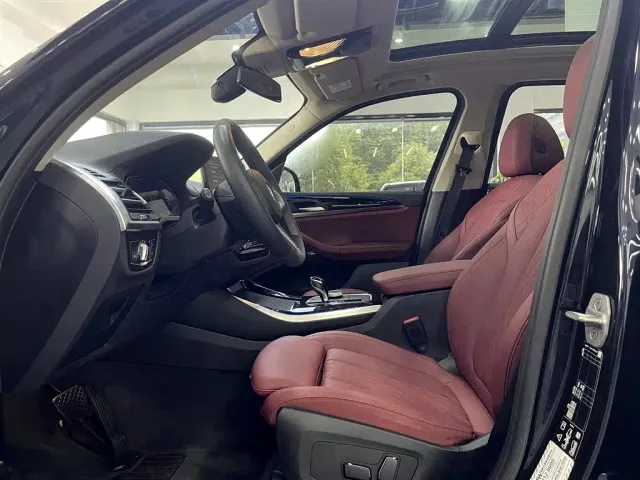 BMW X3 — Фото автомобиля 10