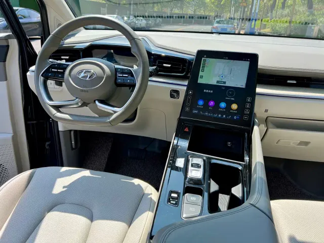 Hyundai Custo — Фото автомобиля 16