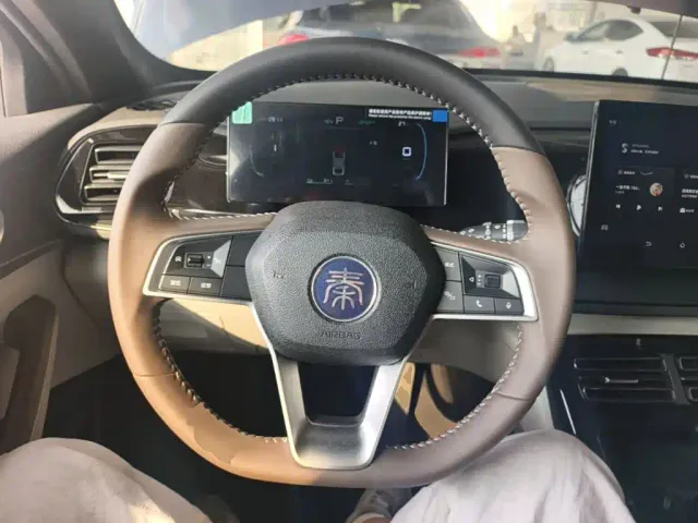 BYD Qin PLUS — Фото автомобиля 10