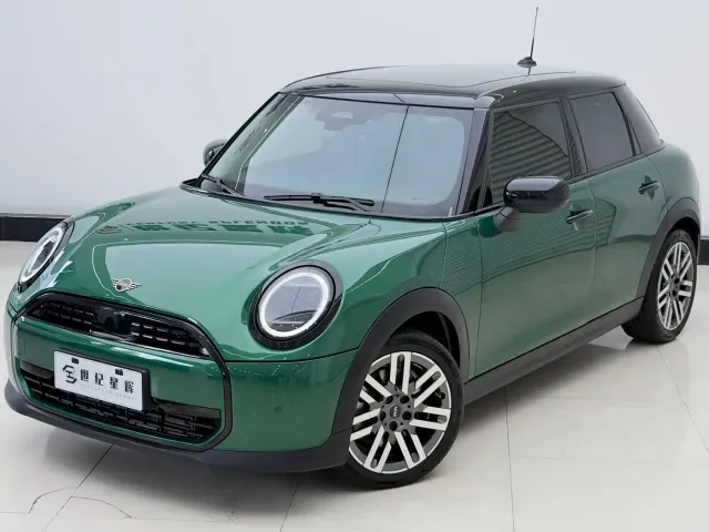 MINI Hatch — Фото автомобиля 3