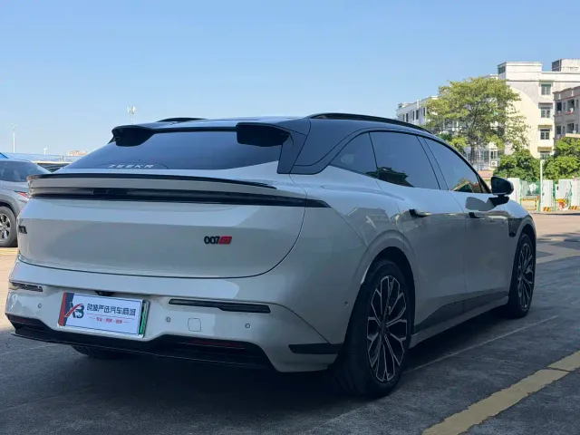 Zeekr 007 GT — Фото автомобиля 5