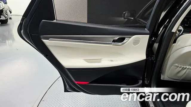 Hyundai Grandeur (New) Hybrid — Фото автомобиля 14