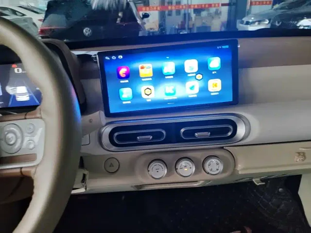 Wuling Hongguang Mini EV — Фото автомобиля 12