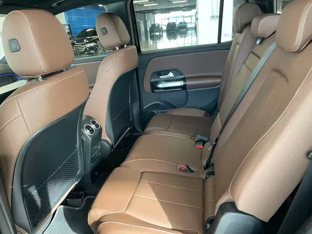 Mercedes-Benz GLB-Class — Фото автомобиля 7