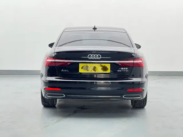 Audi A6L — Фото автомобиля 15