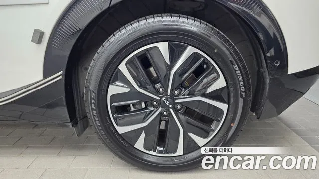 Kia EV6 — Фото автомобиля 20