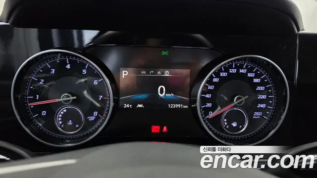 Hyundai Grandeur New — Фото автомобиля 11