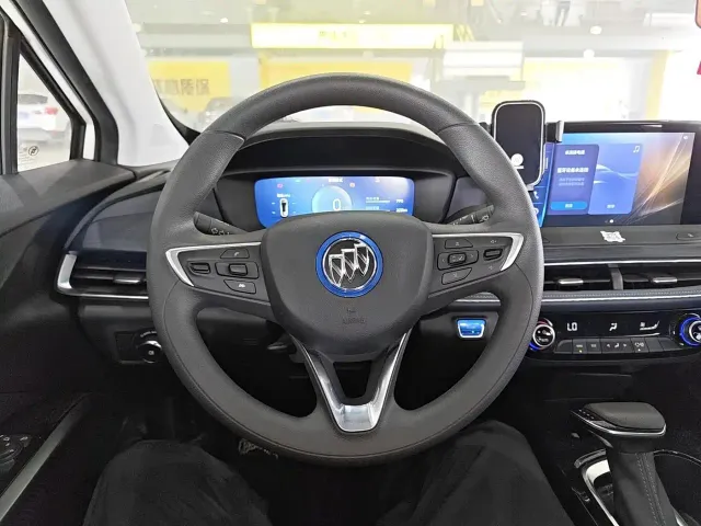 Buick Velite 6 — Фото автомобиля 10