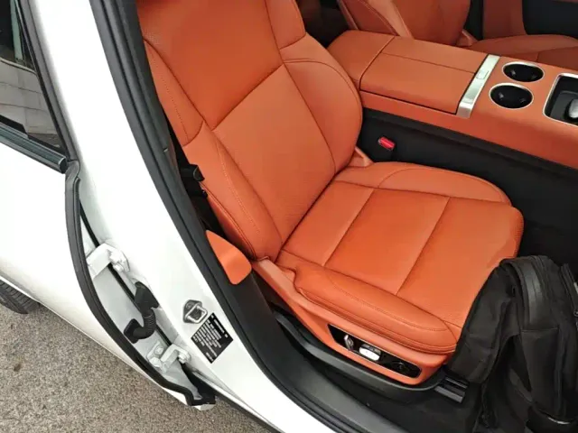 Li Auto L7 — Фото автомобиля 24