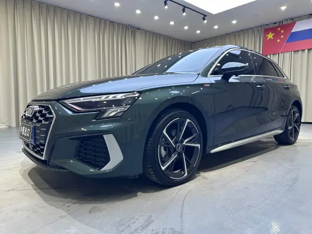 Фотография автомобиля — Audi A3