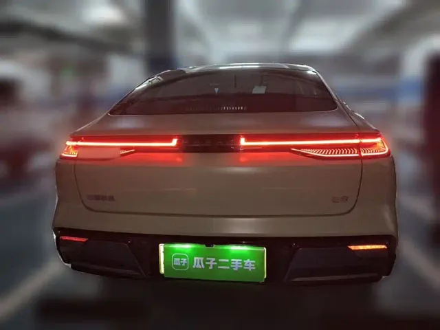 Geely Galaxy E8 — Фото автомобиля 3