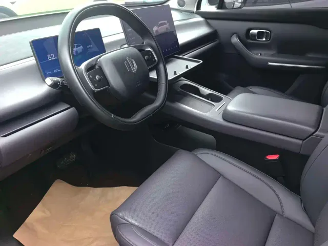 Leapmotor C10 — Фото автомобиля 3