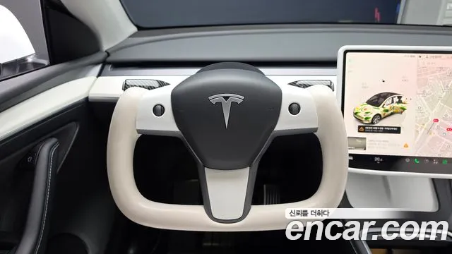 Tesla Model Y — Фото автомобиля 18