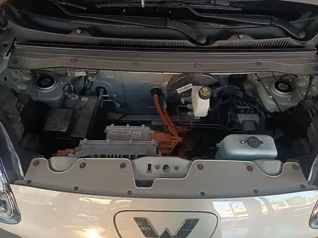 Wuling Hongguang Mini EV — Фото автомобиля 19