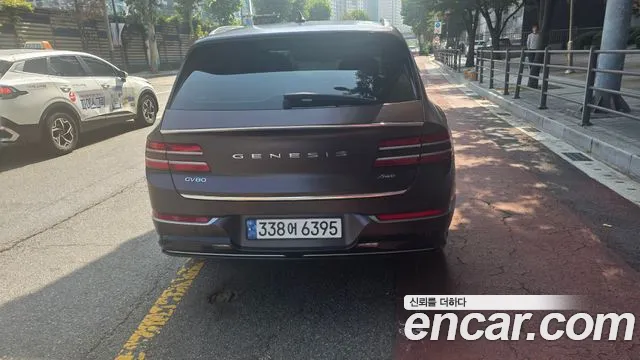 Genesis GV80 — Фото автомобиля 4