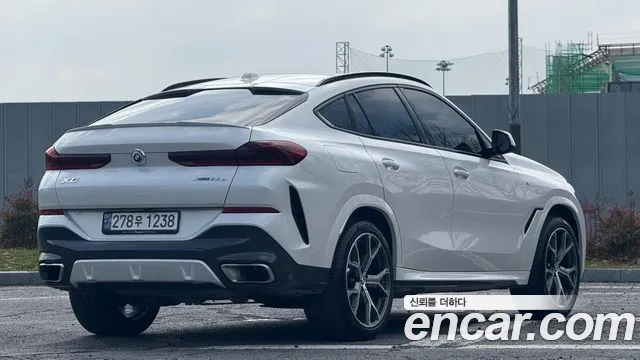 BMW X6 — Фото автомобиля 2