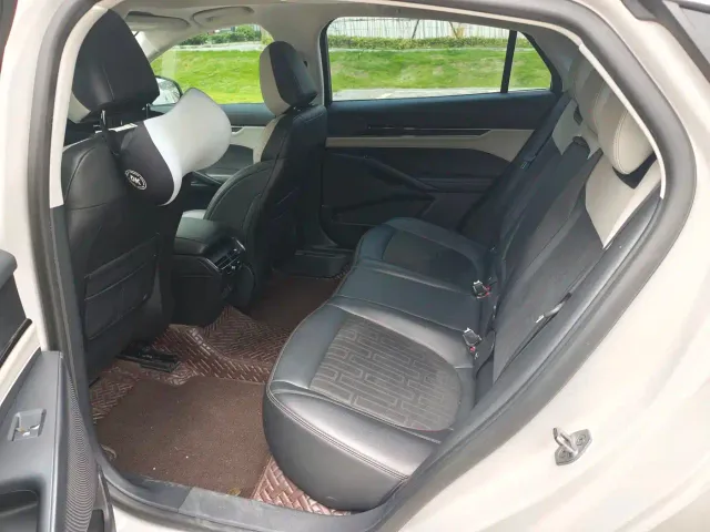 Ford Mondeo — Фото автомобиля 9
