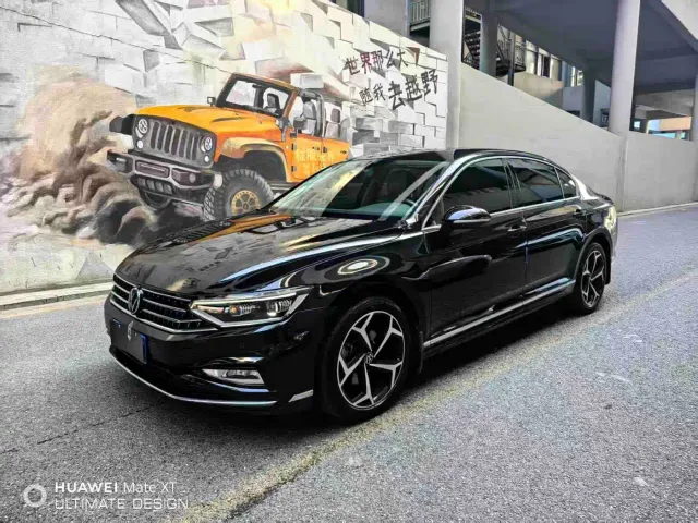 Фотография автомобиля — Volkswagen Magotan